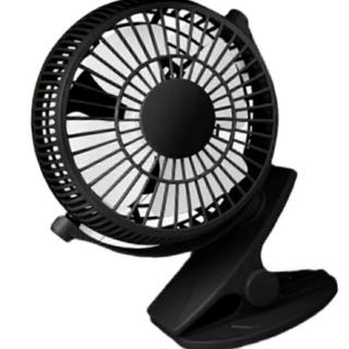 【Ainmax 艾買氏】立式+夾式 隨行便攜式4吋USB風扇(乾電池.USB兩用)