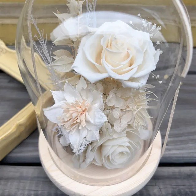 【OSTARA FLORIST 奧斯塔拉花藝】冬日午後永生玻璃罩花禮(永生花材、不凋玫瑰、永生配材)