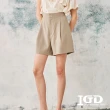 【IGD 英格麗】速達-網路獨賣款-素面打摺西裝短褲(卡其)
