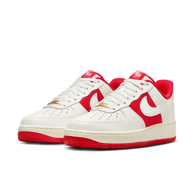 NIKE 耐吉 休閒鞋_男_白紅_AIR FORCE 1 07(FN7439133)