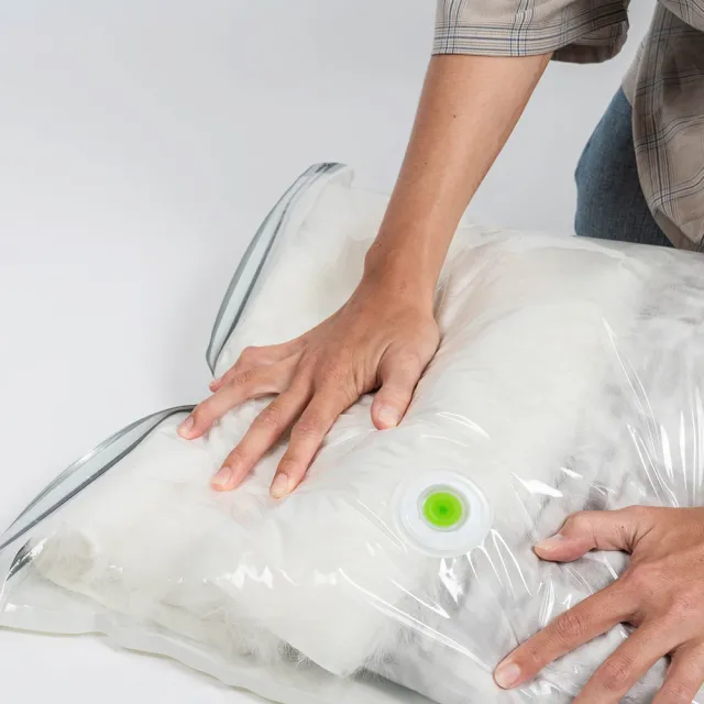 【樂嫚妮】立體中號4入組 新一代免抽氣手壓真空收納壓縮袋 整理袋