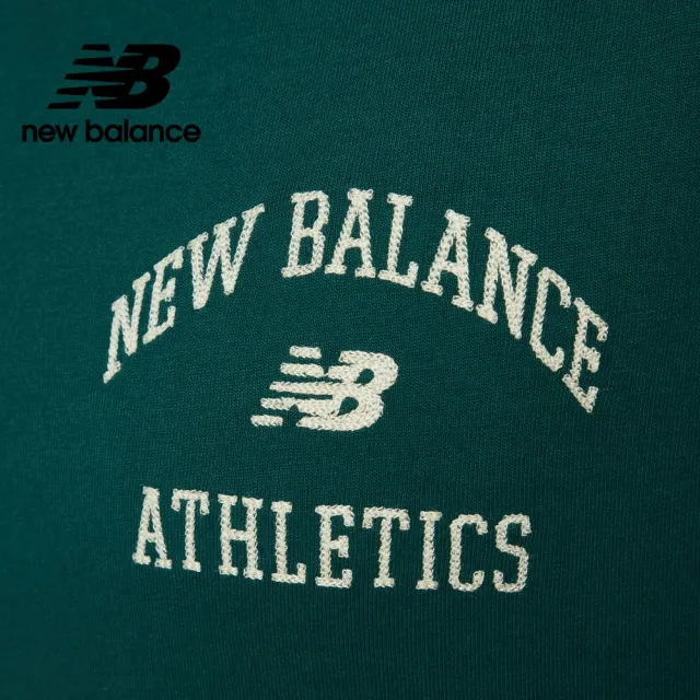 【NEW BALANCE】NB 學院風LOGO大學T/長袖上衣_MT33552NWG_男性_綠色(美版 版型偏大)
