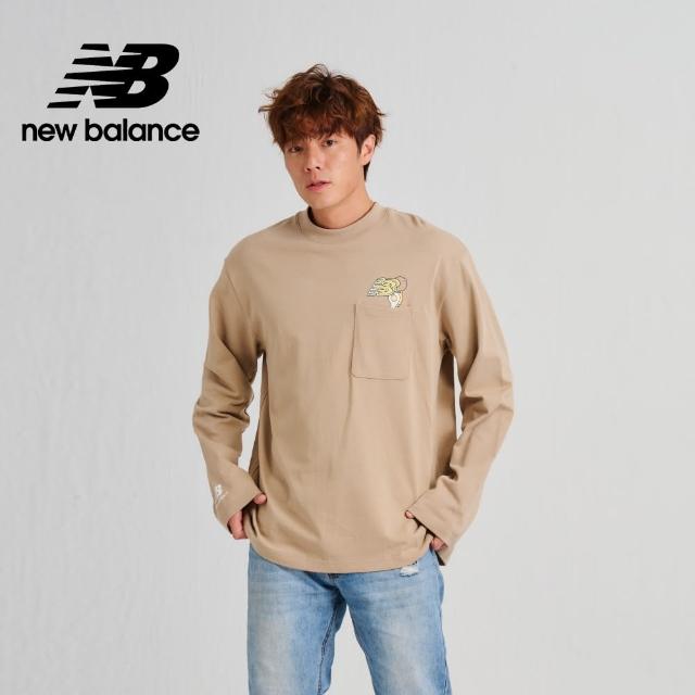 【NEW BALANCE】NB SDS口袋可愛插圖長袖上衣_男性_奶茶色_AMT33350BNN(亞版 版型正常)