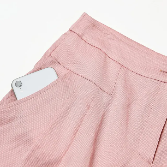 【ILEY 伊蕾】抓褶切線縲縈短褲(粉色；M-XL；1241026001)
