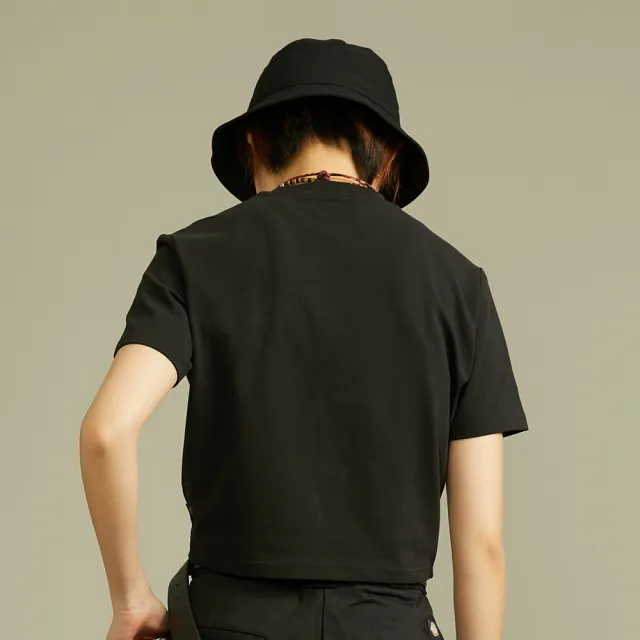 【Dickies】女款黑色重磅短版胸前經典Logo印花短袖T恤｜DK012314BLK