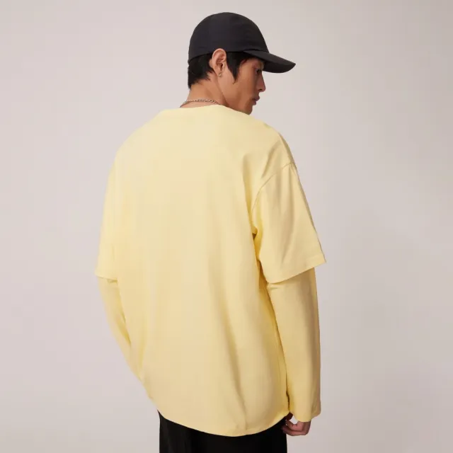 【Dickies】男女款鵝黃色純棉胸前百周年印花假兩件長袖T恤｜DK010180C33
