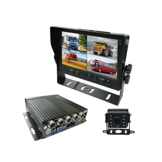 【任e行】UX7 環景四鏡頭 1080P 行車紀錄器 行車視野輔助器、大貨車、大客車及各式車輛適用
