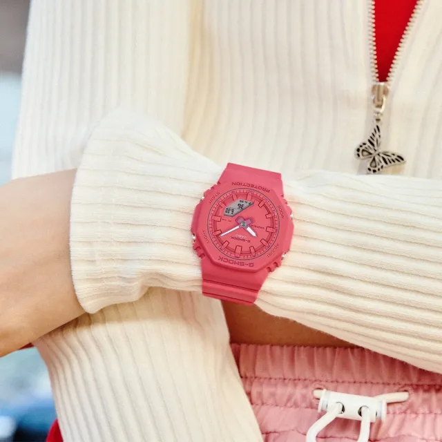 【CASIO 卡西歐】ITZY YUNA同款纖薄精緻數位指針雙顯腕錶 亮粉色 40.2mm(GMA-P2100-4A)