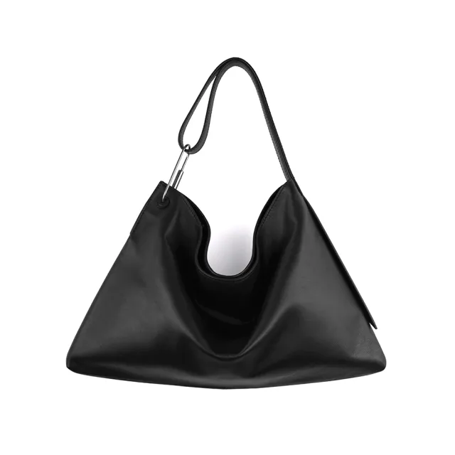 【Darker Than Black】Equilateral Triangle Hobo Bag 等邊三角側背包/納帕牛皮(側背包/單肩包/真皮包)
