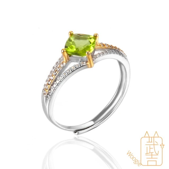 Woogie武吉珠寶 綠橄欖石水鑽設計戒指(方形切割)