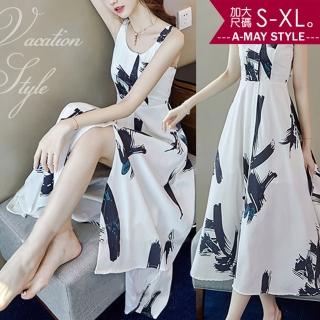 【艾美時尚】中大尺碼女裝 洋裝 印花露背綁帶渡假風吊帶洋裝。S-XL(白.現貨+預購)
