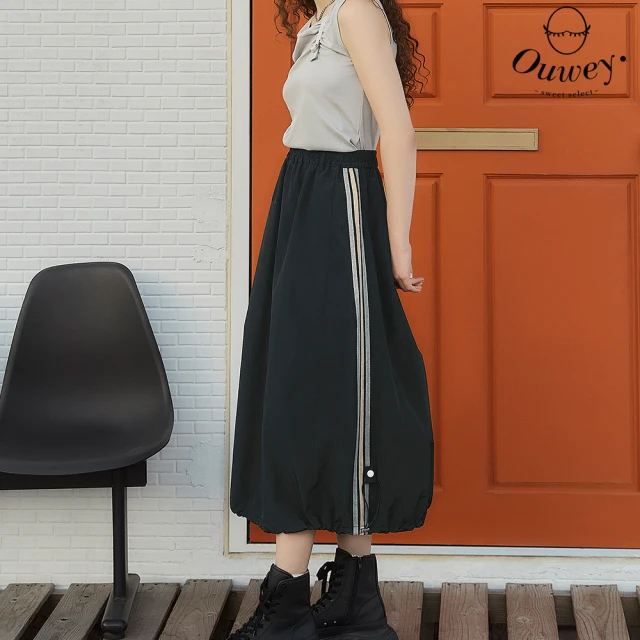 OUWEY 歐薇 質感活片中腰褲裙(黑色；S-L；32421