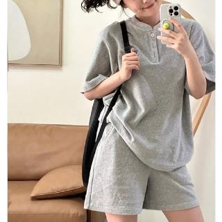 【Amirr 艾米爾】★寬鬆圓領繡花短袖短褲兩件套(女上衣/短袖/兩件式套裝)