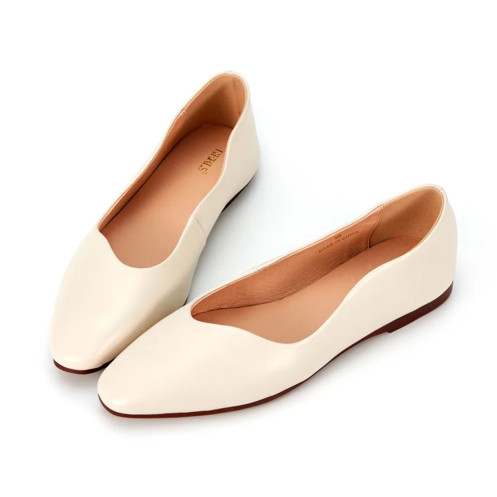 【HERLS】平底鞋-全真皮不規則曲線小方頭平底鞋(米白色)