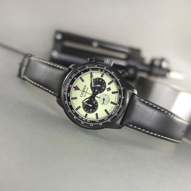 SEIKO 精工 CS系列 紳士三眼計時腕錶(8T67-00