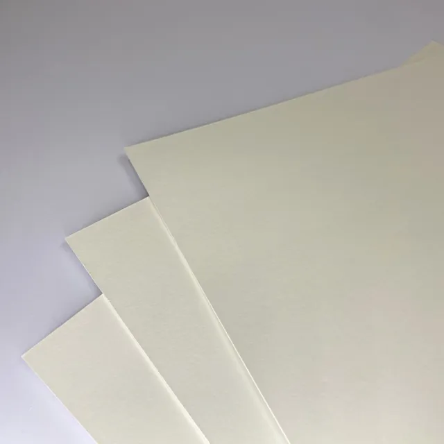 【克林CLEAN】白背珊瑚卡38x35cm/10張(裱畫卡紙 紙板 裱框卡紙 裱褙 模型 紙藝 美術紙 無酸紙 和諧粉彩)