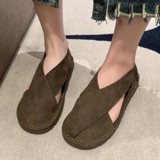 【baibeauty 白鳥麗子】簡約荔枝紋皮革交叉側簍空平底包鞋(懶人鞋)