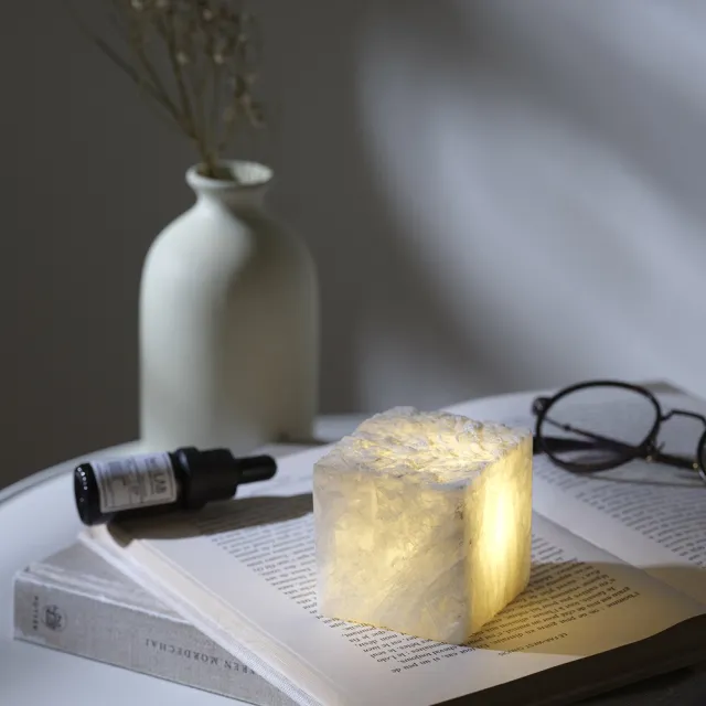 【hoi!LAB】實驗室香氛-水晶礦石拍拍燈禮盒