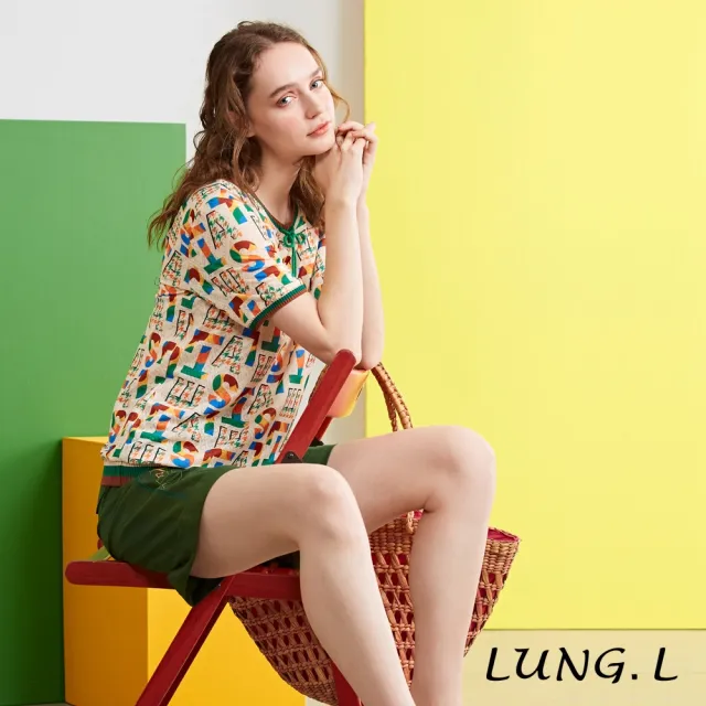 【LUNG.L 林佳樺】LP72A米色搭配彩色字母印花短袖女裝上衣(加大尺碼)