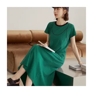 【OB 嚴選】親膚棉質條紋短袖傘襬長洋裝 《DA10015》