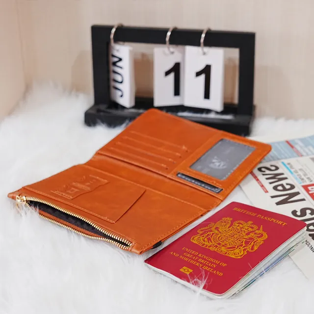 【MoonDy】超薄護照錢包 護照包 多功能護照包 護照套 機票包 護照夾 護照收納包 旅行證件包 女證件夾