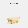 【COACH蔻馳官方直營】CHARTER經典Logo丹寧布7腰包-淺黃色(CJ825)