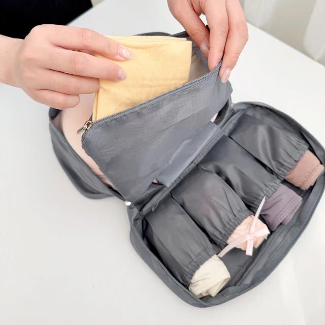 ARZ 蛋糕化妝包 吐司款 化妝盒 衛生棉包 盥洗包(收納小