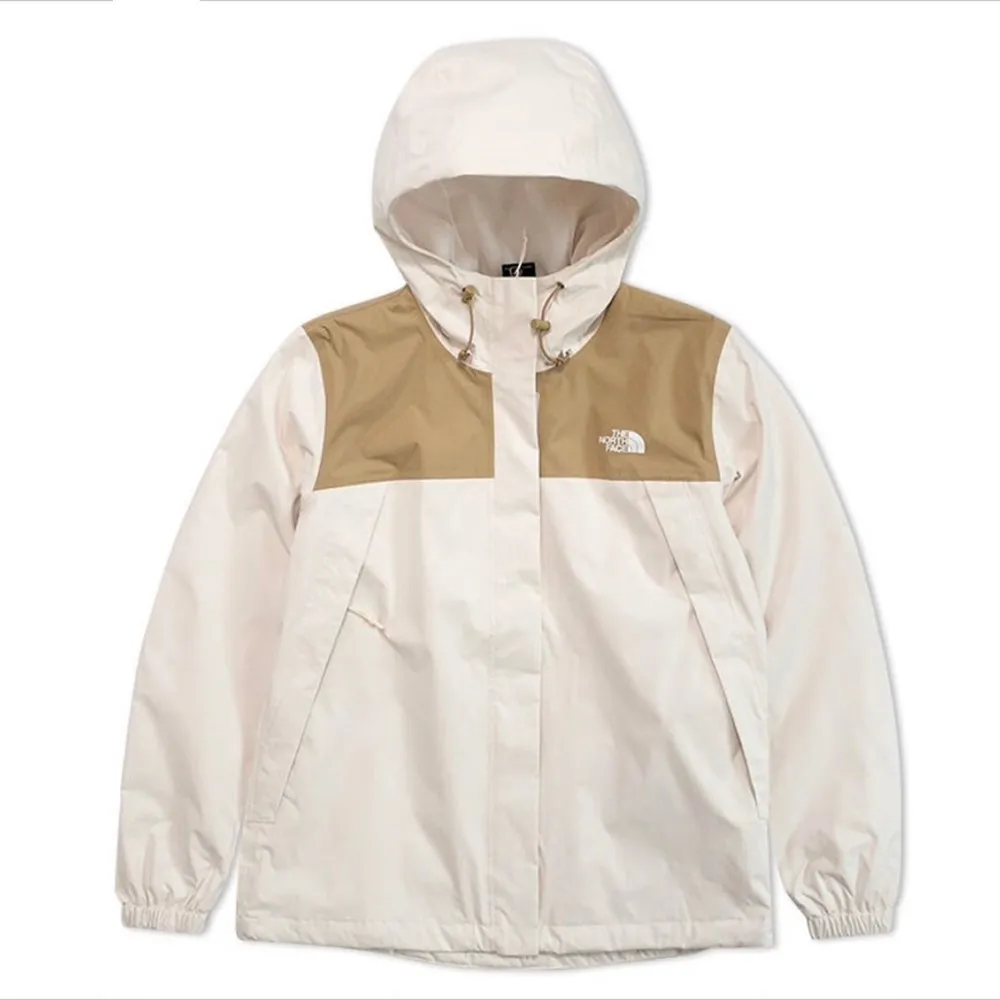 【The North Face】TNF 北臉 防水防風外套 休閒 W ANTORA JACKET - AP 女 奶茶色(NF0A5K2XROR)