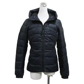 【CANADA GOOSE】CANADA GOOSE Abbott圓標LOGO輕質尼龍連帽羽絨外套(女款/黑)