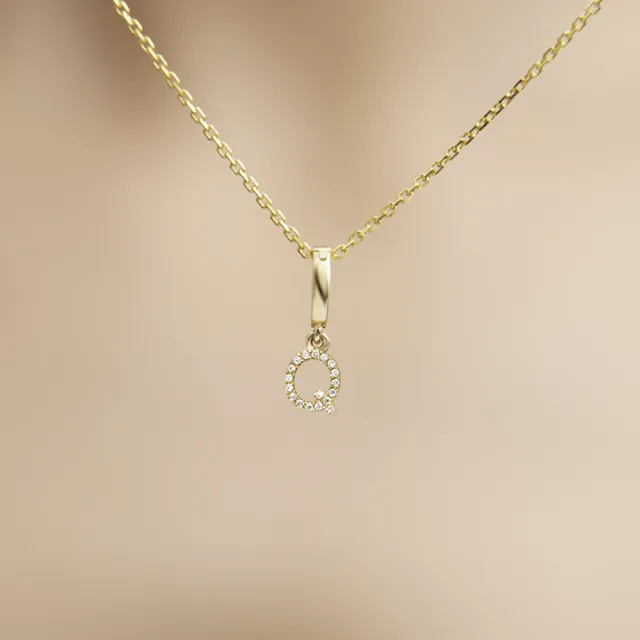 【Olivia Yao Jewellery】18K金 鑽石字母Q 吊墜(HAUTE Collection/送禮/客製化)