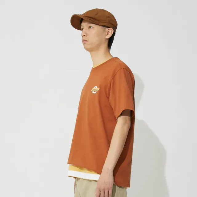 【Dickies】男女款摩卡棕純棉品牌經典Logo印花舒適柔軟短袖T恤｜DK012962H16