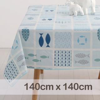 【CasaBella 美麗家居】防水桌巾 藍魚方格 140x140cm(防水 防油 PVC 桌巾 桌布 野餐桌巾)