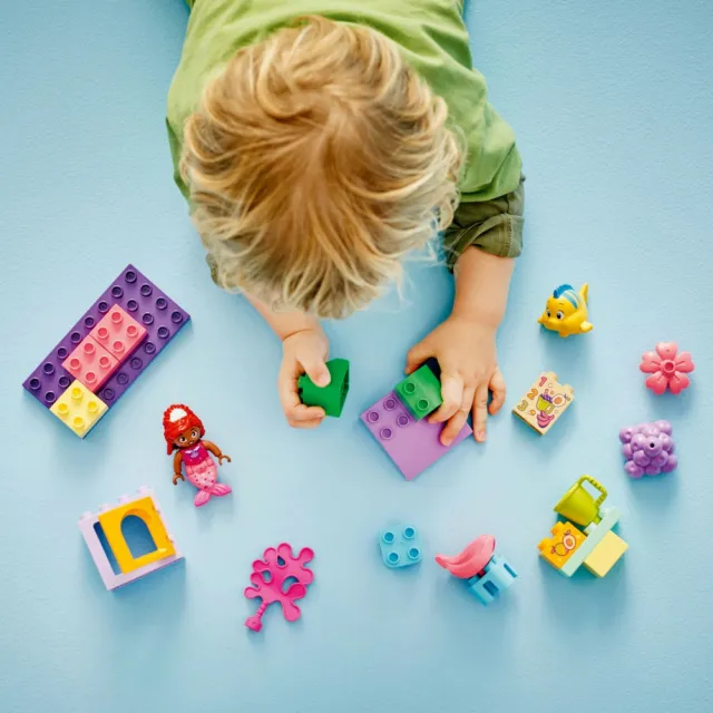 【LEGO 樂高】得寶系列 10420 愛麗兒和小比目魚的咖啡攤(小美人魚 學齡前玩具 禮物 DIY積木)