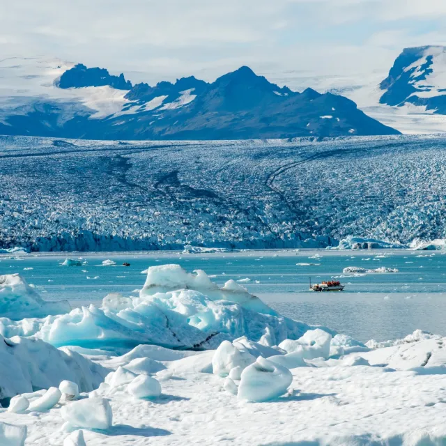 【冰島極光15日】冰與火的國度(藍色溫泉湖 冰島壯麗大瀑布 冰島極光)
