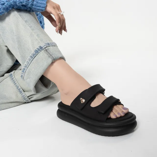 【FAIR LADY】日本京都聯名 HAPPYFACE 時尚品牌釦輕量厚底拖鞋(黑、2A2882)