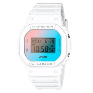 【CASIO 卡西歐】G-SHOCK 搶眼反射錶面 夏日海灘 耀藍漸變 酷炫多彩 百搭純白 經典方型 DW-5600TL-7 42.8mm