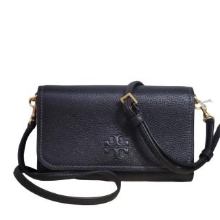 【TORY BURCH】TB 立體LOGO荔枝紋小牛皮吸釦翻蓋斜揹包 黑色(/贈原廠防塵袋紙袋/母親節送禮)