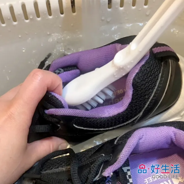 【GOOD LIFE 品好生活】兩用運動鞋清潔刷(日本直送 均一價)