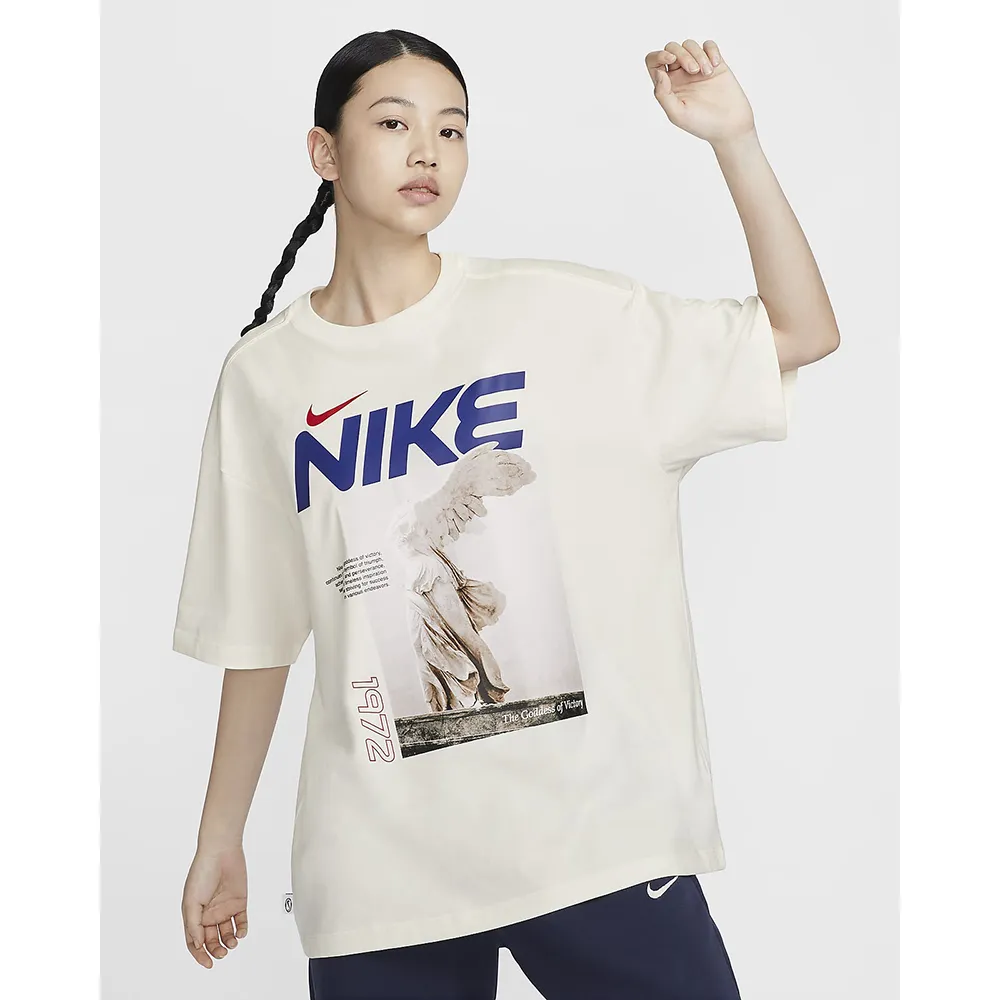 【NIKE 耐吉】短袖 上衣 T恤 運動 休閒 女 AS W NSW SS TEE LBR OS GCEL 帆白(HF6292133)