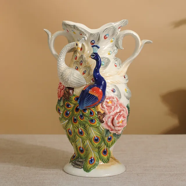 Function art 藝術瓷】富貴吉祥陶瓷雌雄孔雀造型花瓶/花器- momo購物 Function art 藝術瓷】富貴吉祥陶瓷雌雄孔雀造型花瓶/花器- momo購物