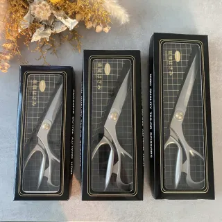 【加厚3mm】日本裁縫剪刀 不鏽鋼裁縫剪刀 布剪刀 布料剪刀 大剪刀 長版剪刀 製衣必備 裁布刀(中號裁縫剪刀)