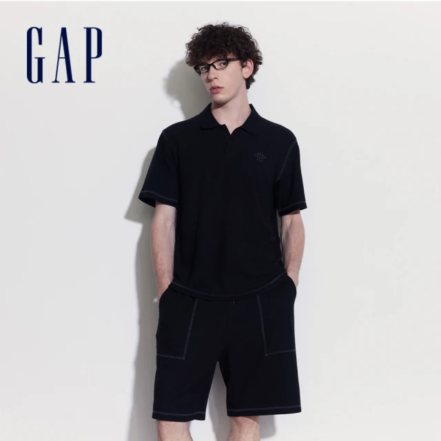 GAP 男裝 Logo印花短袖POLO衫-黑色(463260 GAP 男裝 Logo印花短袖POLO衫-黑色(463260