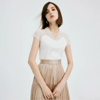 【MOMA】鏤空蕾絲V領上衣(白色)