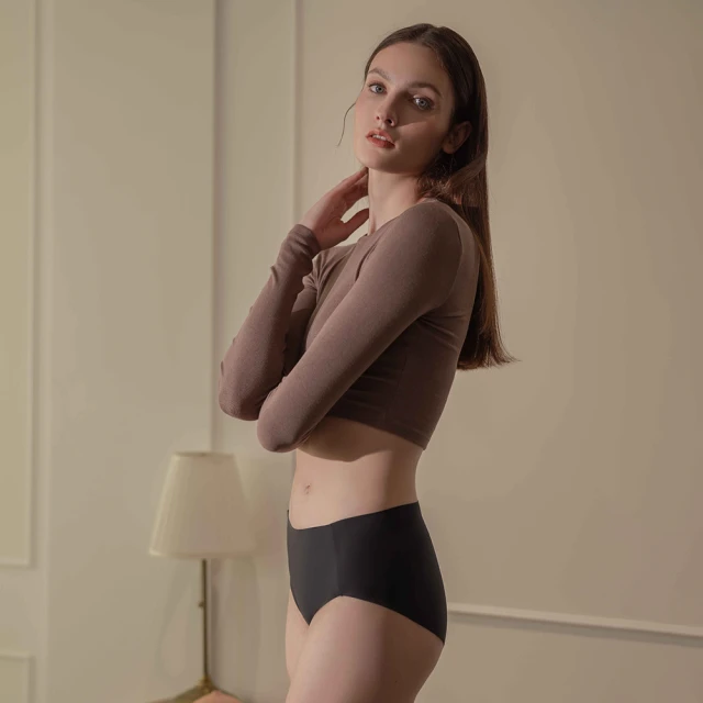 曼黛瑪璉 無鋼圈 低腰寬邊三角無痕內褲 M-XL(黑) 推薦