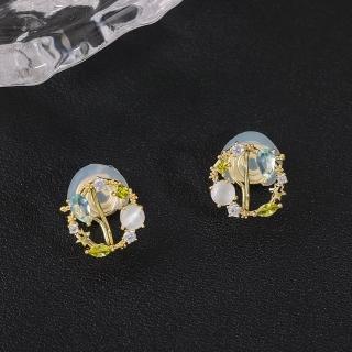 【Emi 艾迷】翩翩花環透綠鋯石珍珠 925銀針 耳環 耳夾 無耳洞 夾式耳環 無痛耳夾(蚊香盤耳夾)