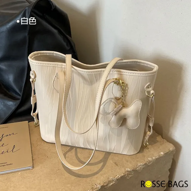 【Rosse Bags】經典時尚條紋掛飾大容量肩背托特包(現+預  白色 / 粉色 / 黑色)