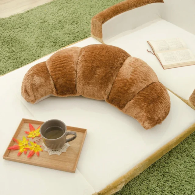 CELLUTANE 可頌牛角麵包抱枕靠墊 A899(日本授權販售)
