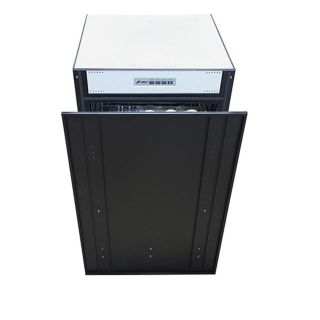 HOSUN豪山牌 FD-6205 烘碗機，專為5-6人家庭設計，落地式形式需安裝，尺寸W596×D500×H700mm，臺灣原產地製造，110V電壓適用臺灣家庭，具1年保固及BSMI許可字號R51155。提供快速烘乾與紫外線消毒功能，保持碗盤衛生乾淨，適合忙碌生活，提升廚房效率。