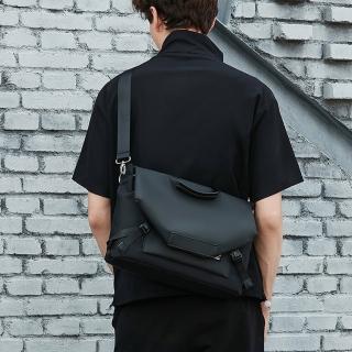 【LEEHER】A4包/防水側揹包/郵差包/手提包/公事包/男生包包/多功能包包/單肩包男/男用側揹包