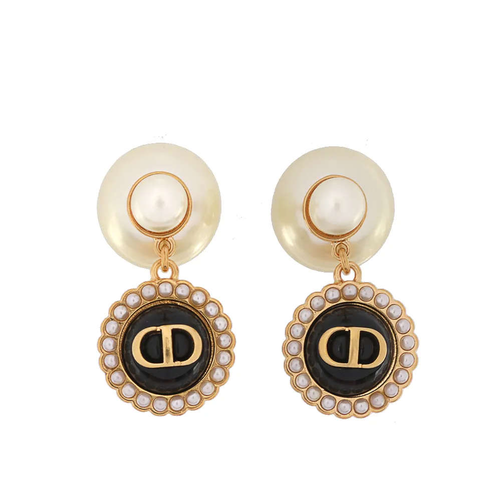【Dior 迪奧】Tribales CD Logo 珍珠鑲飾玻璃珠針式耳環(金色/黑色)